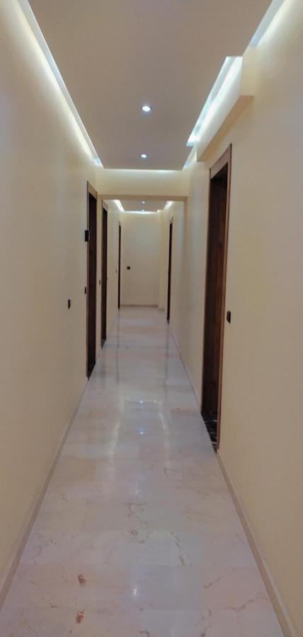 Appartement Nour 5 Marrakech Centre Gueliz Avec Piscine Marrakesh Exterior photo
